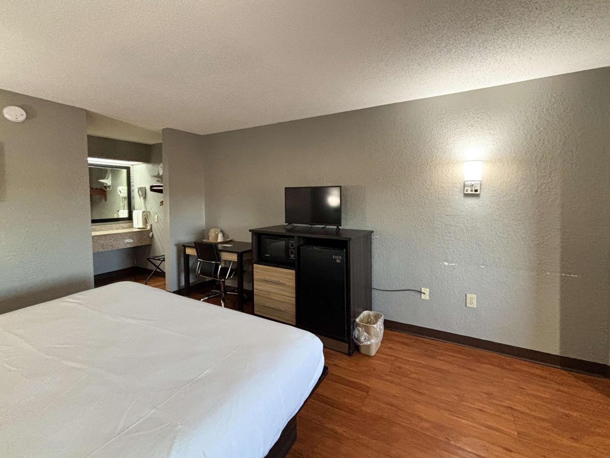 Motel 6 Prattville Al Exterior photo