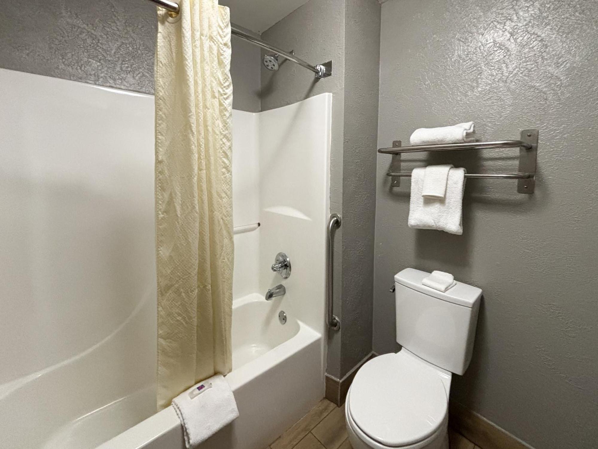 Motel 6 Prattville Al Exterior photo