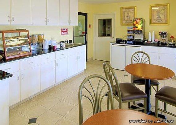Motel 6 Prattville Al Restaurant photo